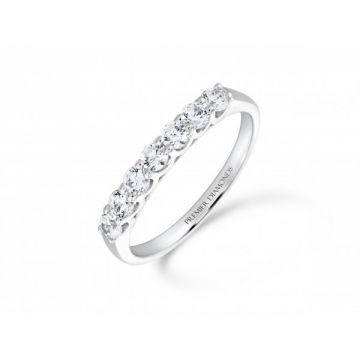 Elegant 7 stone claw set round brilliant cut diamond eternity ring 0.50 carat F/G Colour & SI Clarity