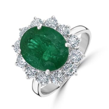18ct white gold emerald and diamond oval cluster ring. Emerald=4.43ct. Diamond=1.34ct.
