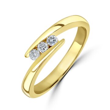 18ct yellow gold diamond 3 stone ring on a crossover design. Diamond=0.16ct.